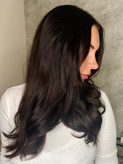 Side view of flowing hair with nano extensions.